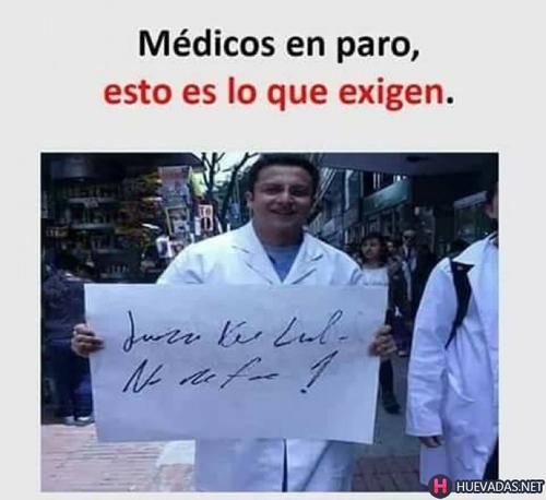 Los médicos exigiendo sus derechos