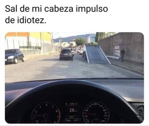 Sal de mi cabeza